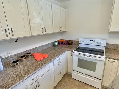 1457 Hunakai St APT 1, Honolulu, HI, 96816