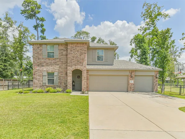 2819 N Colosseum Ct, New Caney, TX 77357