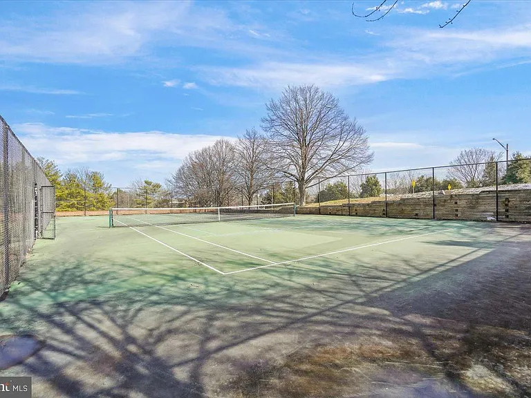 6316 Cider Barrel Cir — Photo 52