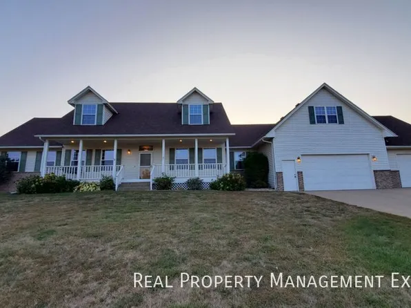 305 E Pine Lake Dr, Sioux Falls, SD 57110