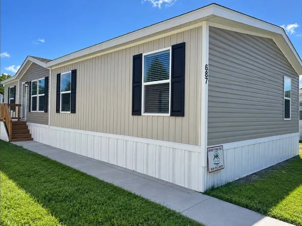687 Reindeer Cir #188, Midway Park, NC 28544