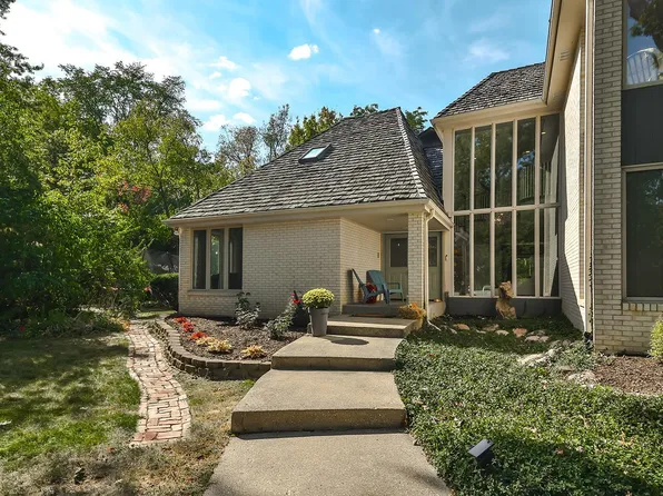3364 Ramblewood Ln, Rockford, IL 61114