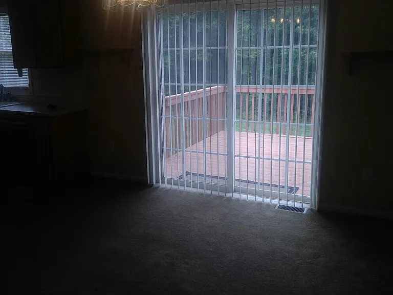 4924 Pond Ct — Photo 13