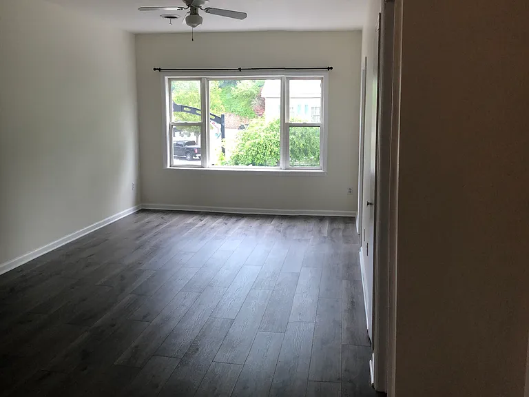 85 W State Rd #2F — Photo 2