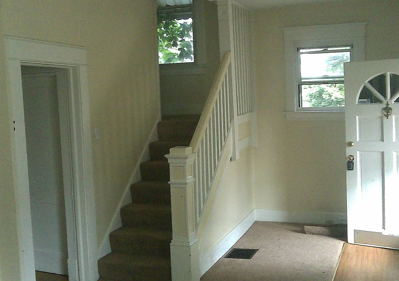 New Brighton 3 Bedroom House plus all — Photo 2