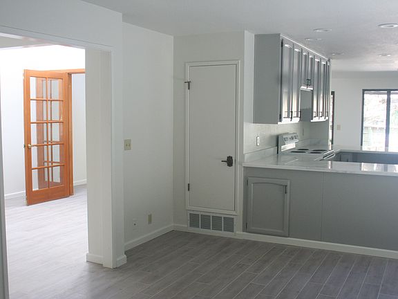 familyroom kitchen to atruim