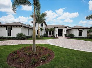 6184 Freemont Dr, Naples, FL 34119