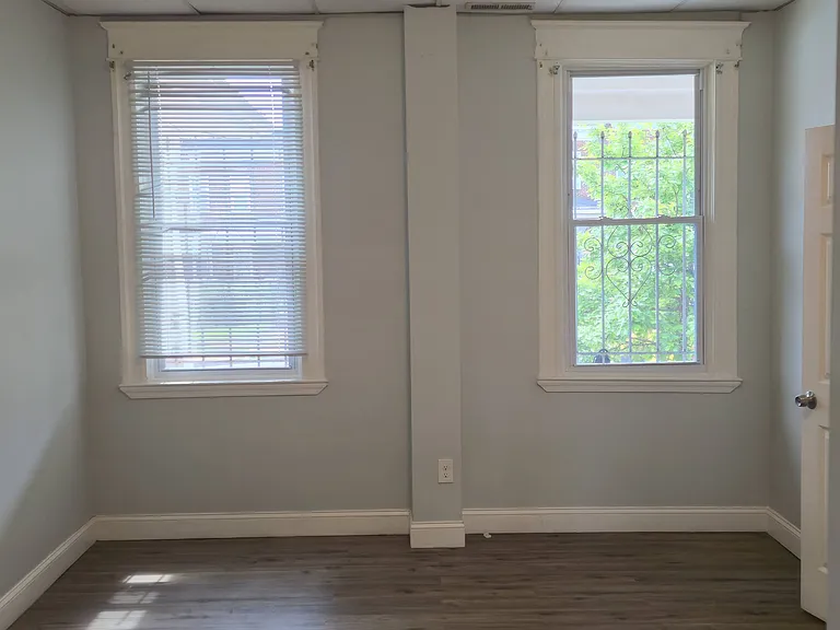 2413 Reisterstown Rd #1 — Photo 5