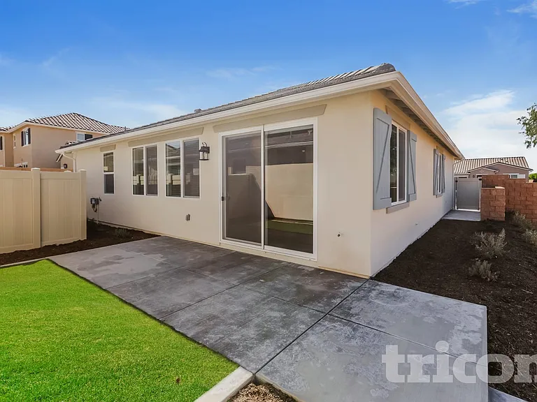 1704 Taylor Ave — Photo 11