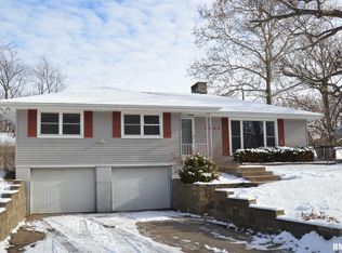 3904 N Millbrook Rd, Peoria, IL 61615