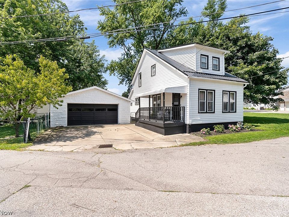 1st image of 1440 3rd St