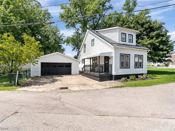 1440 3rd St, Lakemore, OH 44250