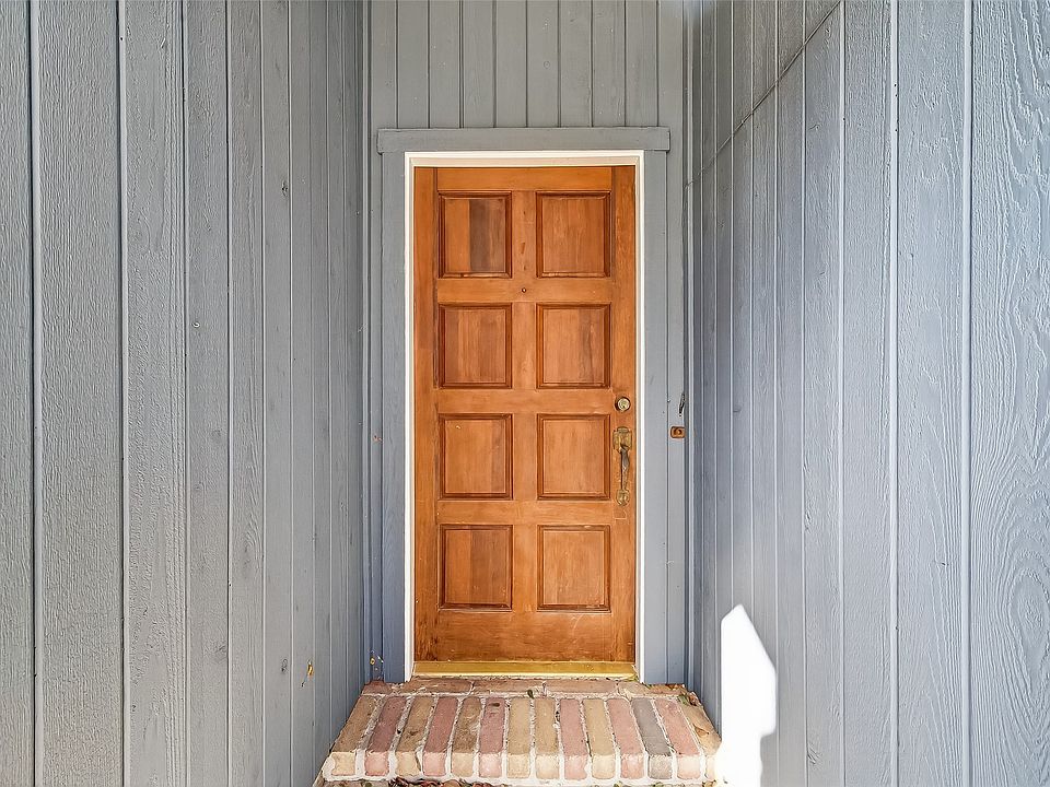 1st image of 5530 Oak Falls Dr #5530