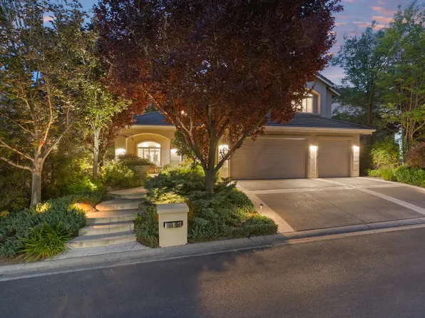 3471 Eaton Dr, Roseville, CA 95661