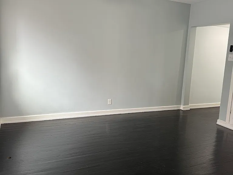 1111 Cedar St #5 — Photo 9