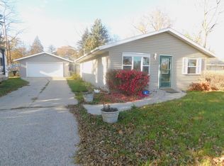 2165 Shopiere Rd, Beloit, WI 53511
