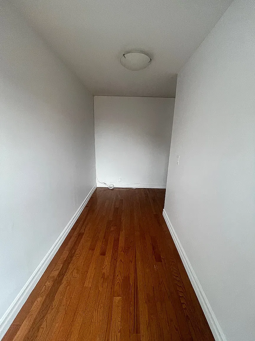 56 Jewel Street — Photo 2