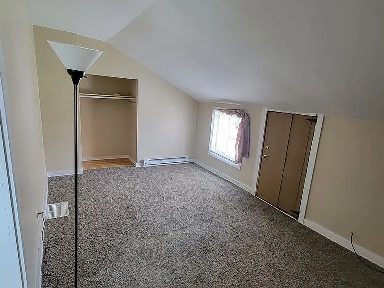 221 S Washington St #4 — Photo 8