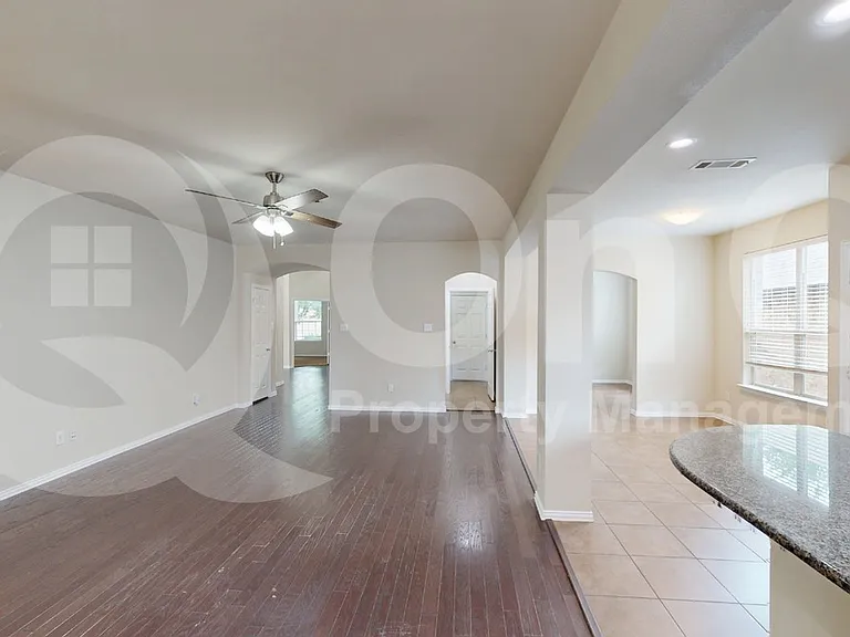 1512 Cockatiel Dr — Photo 6