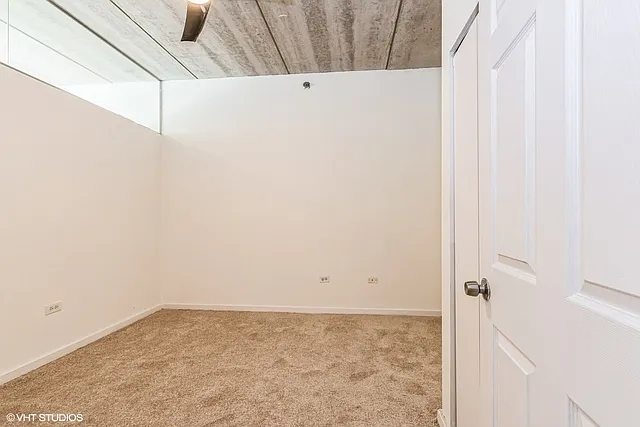 630 N Franklin St #702 — Photo 6