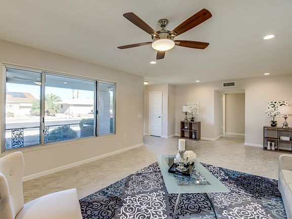 3rd image of 13447 W Ashwood Dr