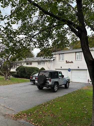 14 Zito Dr Photo 1