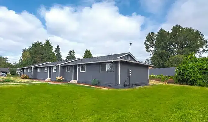 Creekside Apartments