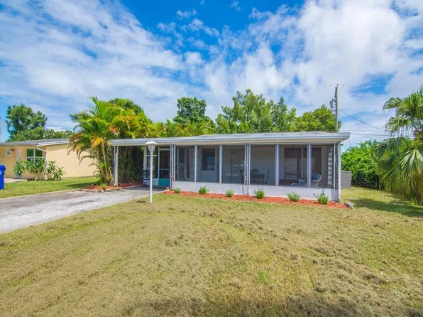 1460 5th Court, Vero Beach, FL 32960