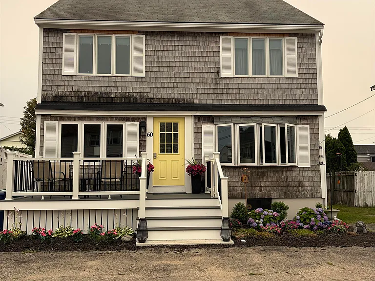 60 Plymouth St — Photo 2