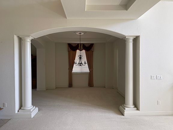 5th image of 4394 Kilroy Ct