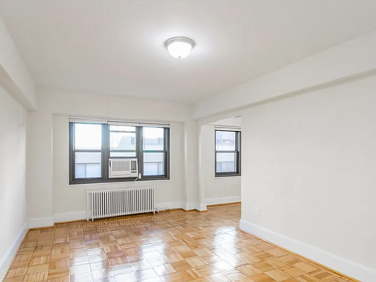 The Chancery Apartments — Photo 13