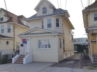 138-48 102nd Ave, Jamaica, NY 11435
