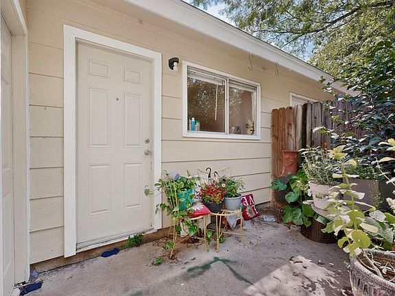 4th image of 128 Coers Cir
