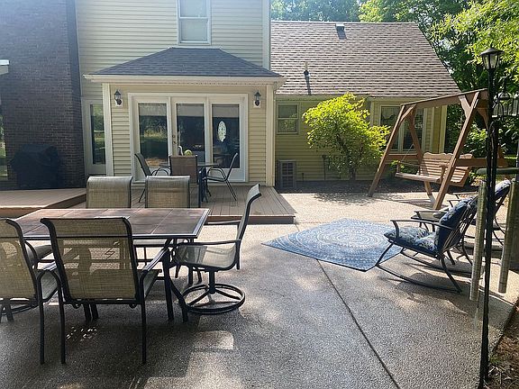 4th image of 603 Forest Hills Dr