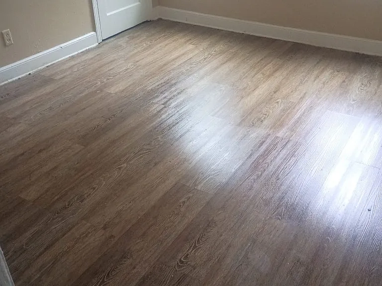 1125 W Lexington Cir — Photo 5