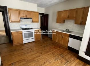 211 Holland St #12, Somerville, MA 02144