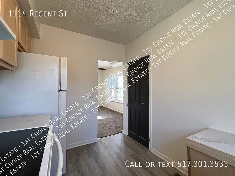 1114 Regent St — Photo 11