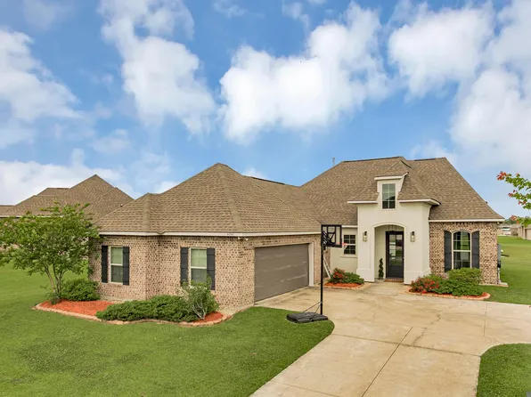 4640 Longwood Dr, Addis, LA 70710