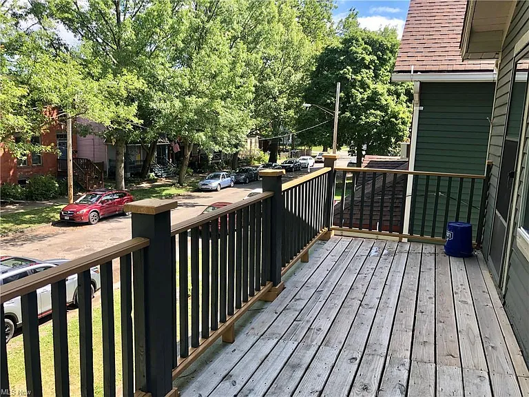 4221 Whitman Ave — Photo 6