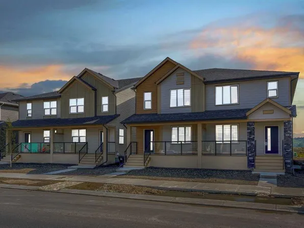 826 830 834 Wolf Willow Blvd SE #822, Calgary, AB T2X 5R5