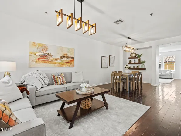 393 E Hilltop Way, Thousand Oaks, CA 91362