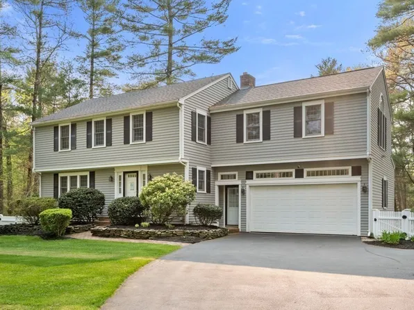 108 Plantation Dr, Duxbury, MA 02332