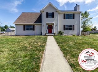 612 Winston Dr, Saint Joseph, IL 61873