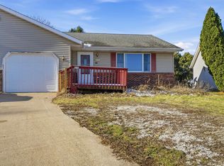 112A Grandview Cir #A, Eureka, IL