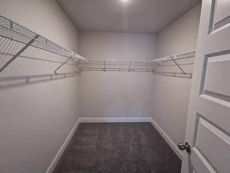 3855 Brookburn Park — Photo 24
