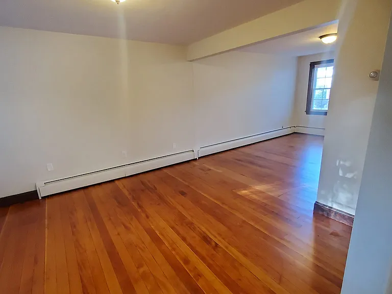 8 Woodland St #8 — Photo 8