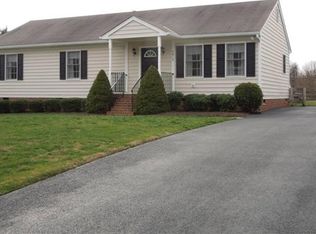 7015 Evergreen Ln, Mechanicsville, VA 23111