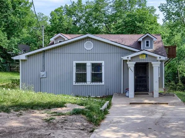 8601 E 16th St, Kansas City, MO 64126