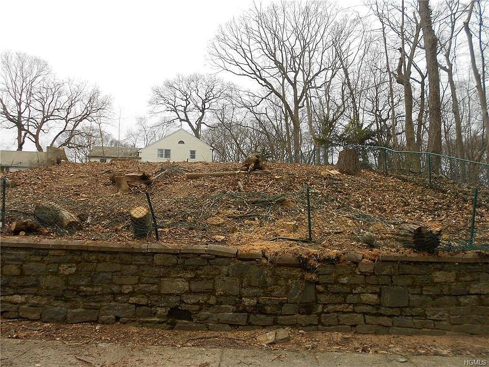 1st image of 74 Vernon Pkwy