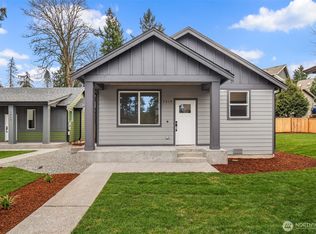 1240 SW 124th St #8C, Burien, WA 98146